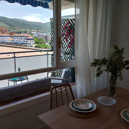 Acogedor Con Vistas Al Mar باكيو