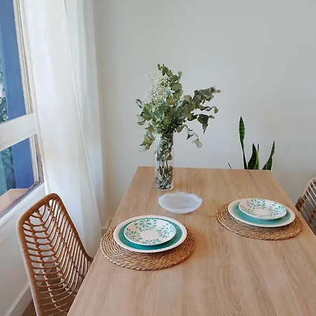 Acogedor Con Vistas Al Mar Apartamento *